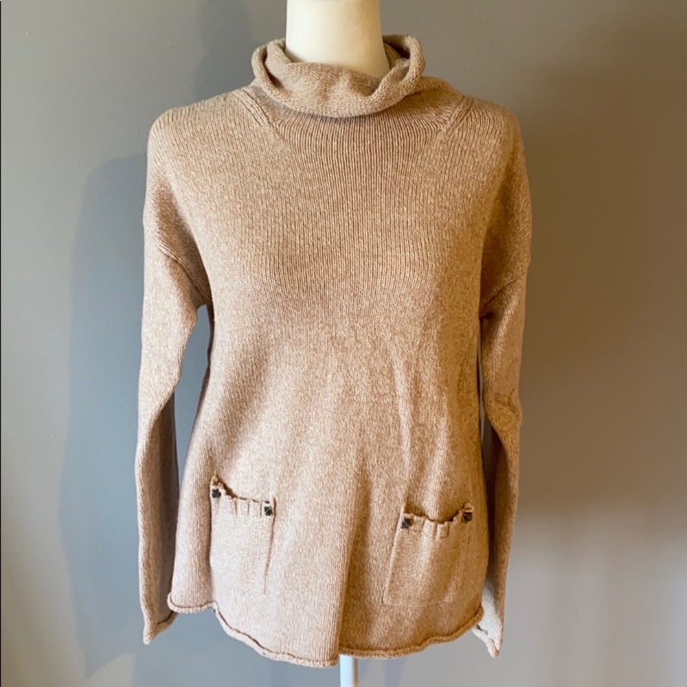 DKNY sweater